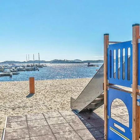 Casa vacanze Stunning In Sgne With 4 Bedrooms And Wifi
